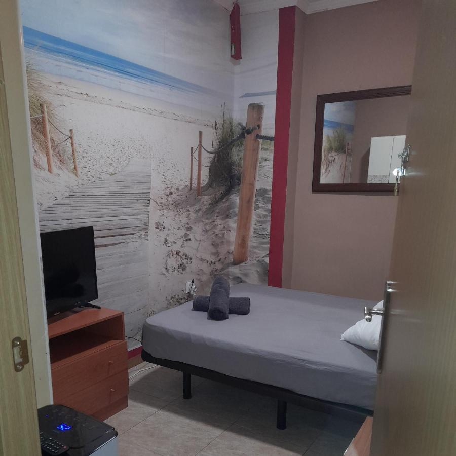 בנידורם Habitaciones De Paso מראה חיצוני תמונה